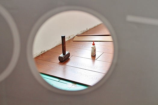 Инфракрасный теплый пол под ламинат — укладка, плюсы и минусы, эксплуатация