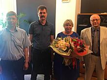 Замдиректора по благоустройству инженерной службы района Савёлки Марине Мандрон вручили почётную грамоту префекта и почётную грамоту главы управы