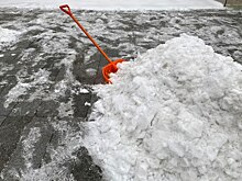 Уборку снега продолжили в Воскресенском
