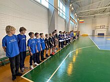 Евгений Ковалев поздравил победителей и участников соревнований по мини-футболу