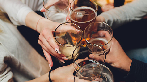 5 самых опасных сочетаний еды с алкоголем