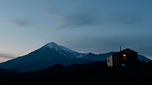 Количество жертв восхождения на вулкан на Камчатке выросло до восьми