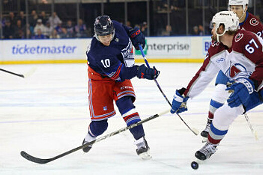 Нью-йоркский журналист оценил шансы Панарина обойти Кучерова в списке лучших российских бомбардиров НХЛ