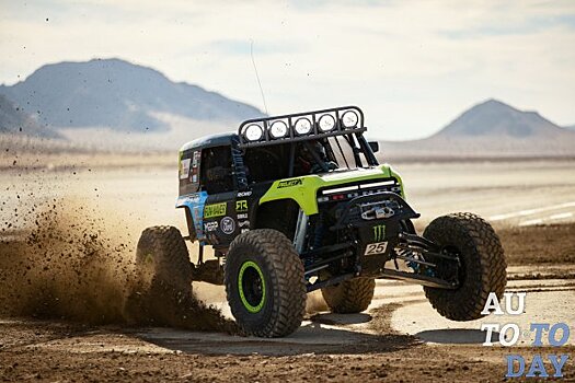 Ford показал три новых гоночных внедорожника Bronco