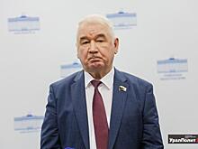 «Кто это? Не пойму»: спикер Тюменской облдумы не узнал попросившего слово губернатора