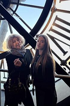 Елена Воробей показала редкое фото с дочерью, перенёсшей операцию