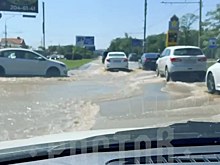 В Ростове-на-Дону из-за коммунальной аварии затопило Александровку