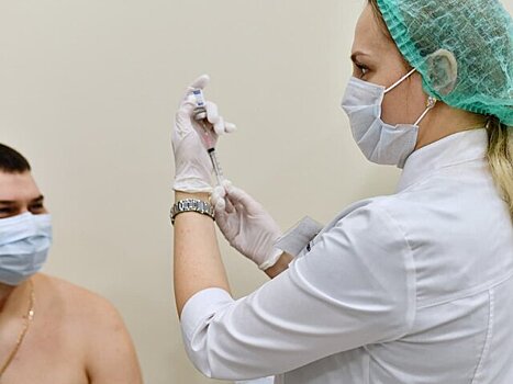 Мурашко назвал регионы, лидирующие по темпам вакцинации от коронавируса