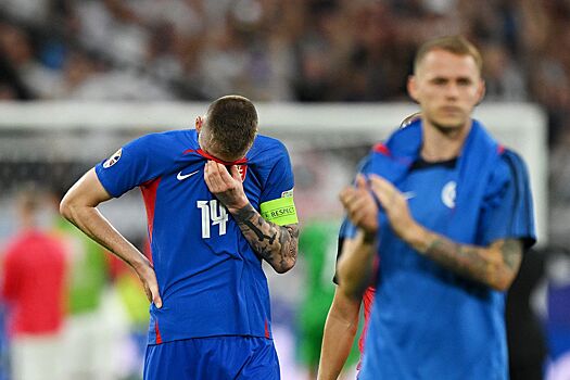 «Трудно подобрать слова». Капитан Словакии Шкриньяр — о поражении от Англии на Евро