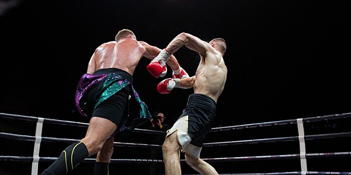 Боксерский вечер в Санкт-Петербурге: чемпионский пояс отправился в Адлер