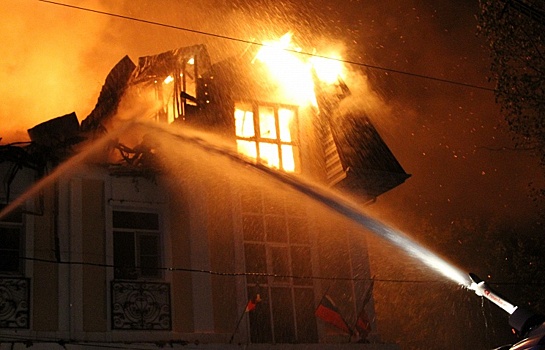 В результате пожара в Томске погибли трое детей