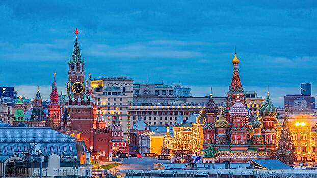 Посетивший предновогоднюю Москву японский депутат Судзуки отметил мощь РФ