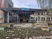 В Пачелме заколотили окна и двери культурно-спортивного центра