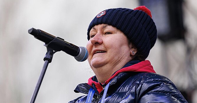 Елена Вяльбе: «Я болею за «Спартак». Мне надо за ЦСКА, ведь я армеец, но внук играет за красно-белых. Нравится Дзюба»