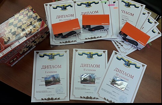 В Академическом районе подвели итоги творческого конкурса «Золотая осень»