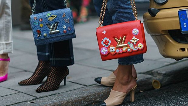 Китайские реплики сумок Louis Vuitton оказались высокотехнологичнее оригинальных — в них нашли чипы