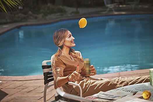 Актриса Блейк Лайвли выпустила рекламу с насмешкой над Кейт Миддлтон