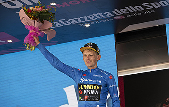 Нидерландский велогонщик Бауман выиграл 19-й этап многодневной гонки "Джиро д'Италия"