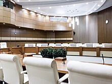 Отступит вирус к вопросу вернемся — депутат обещает разобраться с госкорпорациями