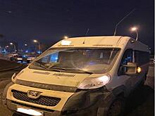 В Сызранском районе "десятка" врезалась в снежный вал, пострадал подросток