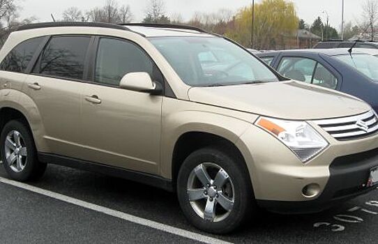 Компания Suzuki выпустит новый кросс-вэн Suzuki XL6