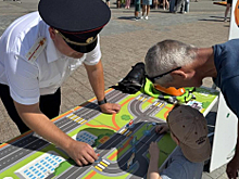 Сотрудники Госавтоинспекции Орловской области провели для детей праздник безопасности дорожного движения