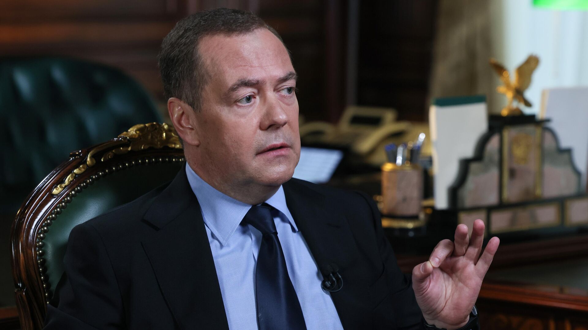 Медведев показал видео удара Орешником по Украине