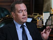 Медведев показал видео удара «Орешником» по Украине