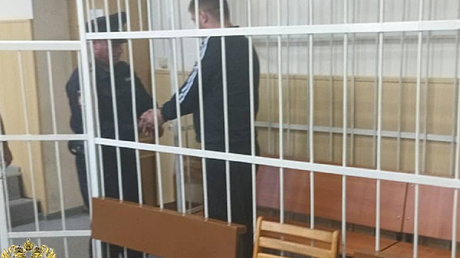 «Облил средством для розжига и толкнул его в костер»: дело по факту убийства мужчины в Шимановском округе передали в суд