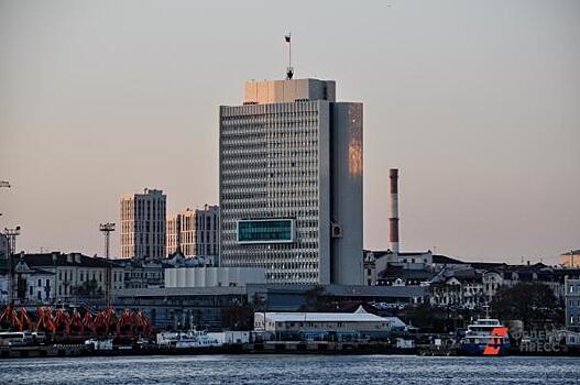 Затраты бюджета Приморья на работу губернатора выросли