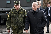 Путин посетил штаб ВС РФ в Ростове-на-Дону и заслушал доклад о ходе СВО