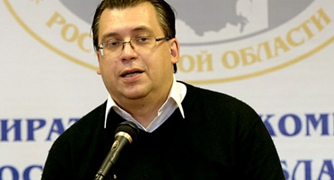 «Киргинцев не смог создать единства элитных групп»