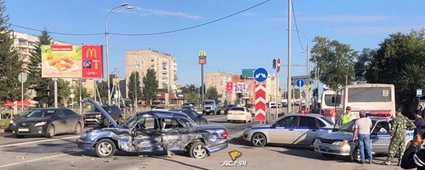 В Бердске произошло тройное ДТП с пострадавшими