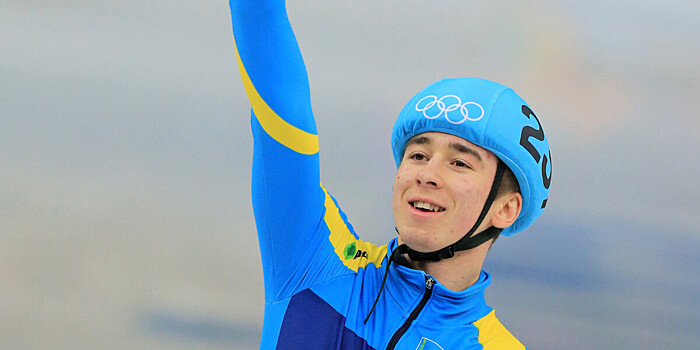 Казахстанец Денис Никиша завоевал бронзу на этапе Кубка мира по шорт-треку