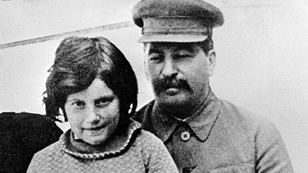 Что Сталин сделал с любовником своей несовершеннолетней дочери