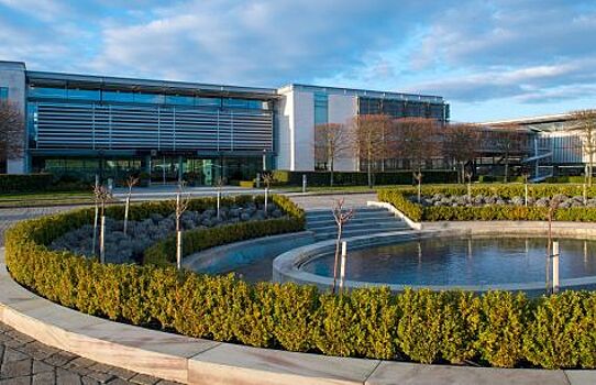 Rolls-Royce считает, что жесткий Brexit может парализовать завод, если хотя бы одна деталь будет отсутствовать