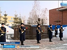 Владимир Шаманов и Сергей Тулин провели "Урок мужества" в Нижегородском кадетском корпусе ПФО