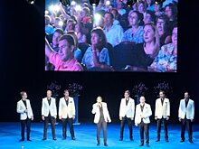 Ансамбль «Вокалион» спел саратовским педагогам песню о ЗОЖ