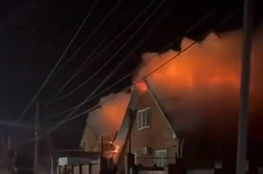 ВСУ перед переговорами в Женеве совершили налет на регионы России. В Краснодарском крае горит нефтеперерабатывающий завод