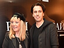 Пугачеву и Галкина вынудили показать детей