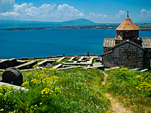 «Придирчиво шмонали»: туристка — про поездку в Армению