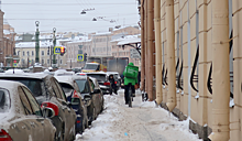 Коммунальщикам может грозить суд после падения ледяной глыбы на жительницу Петербурга