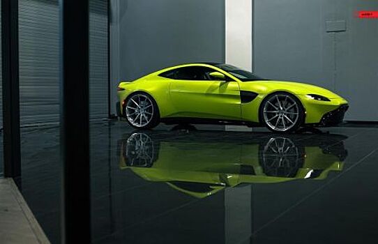 Aston Martin Vantage украсили серебристыми дисками ANRKY AN18