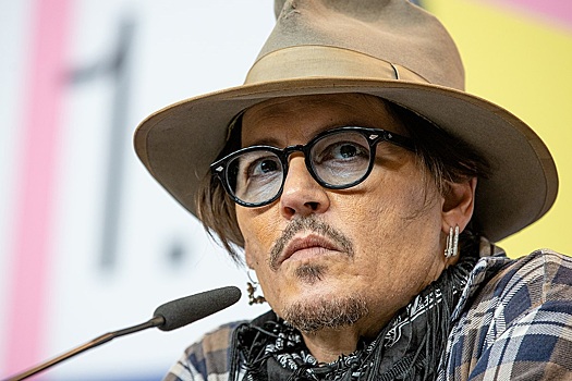 Джонни Депп рассказал, почему  «послал» создателей «Фантастических тварей»