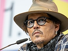 Джонни Депп рассказал, почему  «послал» создателей «Фантастических тварей»