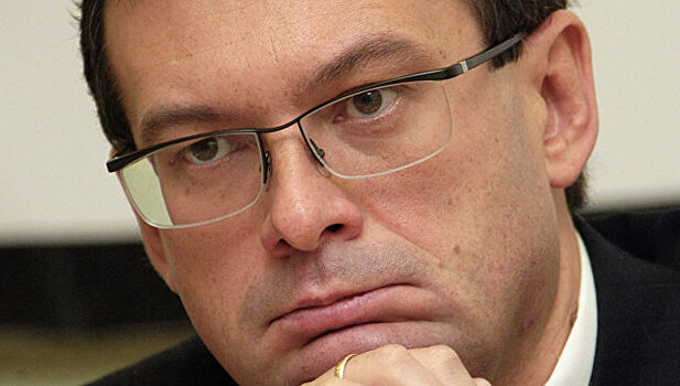 Экс-зампред ЦБ обвинил ряд банкиров в "нерыночных методах" ведения бизнеса