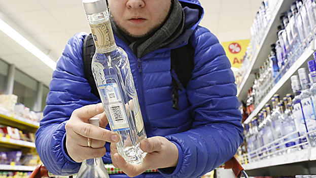 Минфин пересмотрит розничную цену на водку