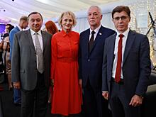 Праздничным приемом завершился День российского предпринимательства во Владивостоке