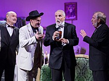 Четыре раза устраивался в «Драму»