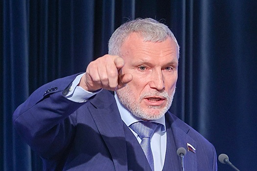 Депутат Журавлев назвал «злобным и ограниченным» украинского вратаря Захарченко